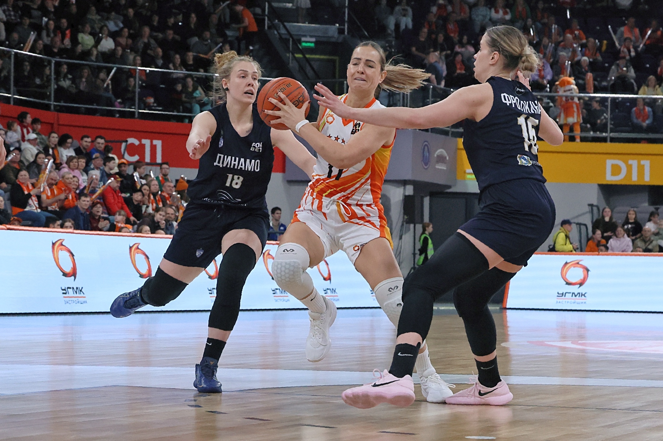 В прошедшем чемпионате России курские динамовки и УГМК встречались друг с другом семь раз.