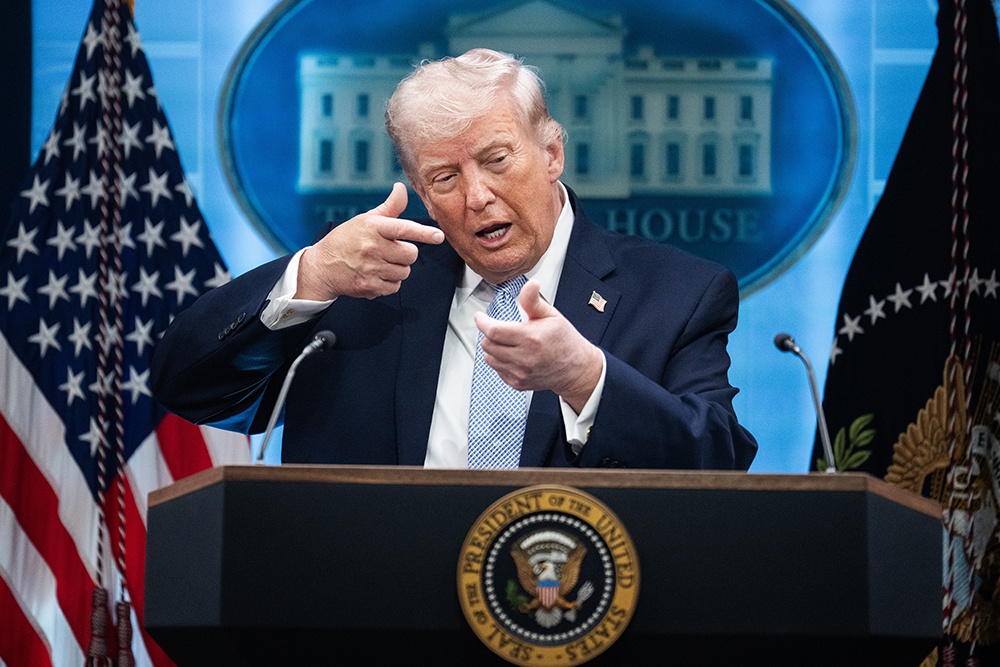 Дональд Трамп: Сколько можно так в меня прицеливаться?