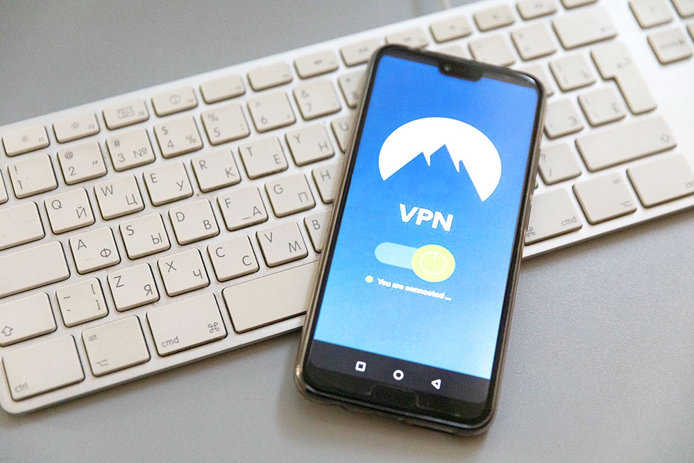 Стоимость "платы за VPN" может составить 2-3 тысячи рублей в месяц.