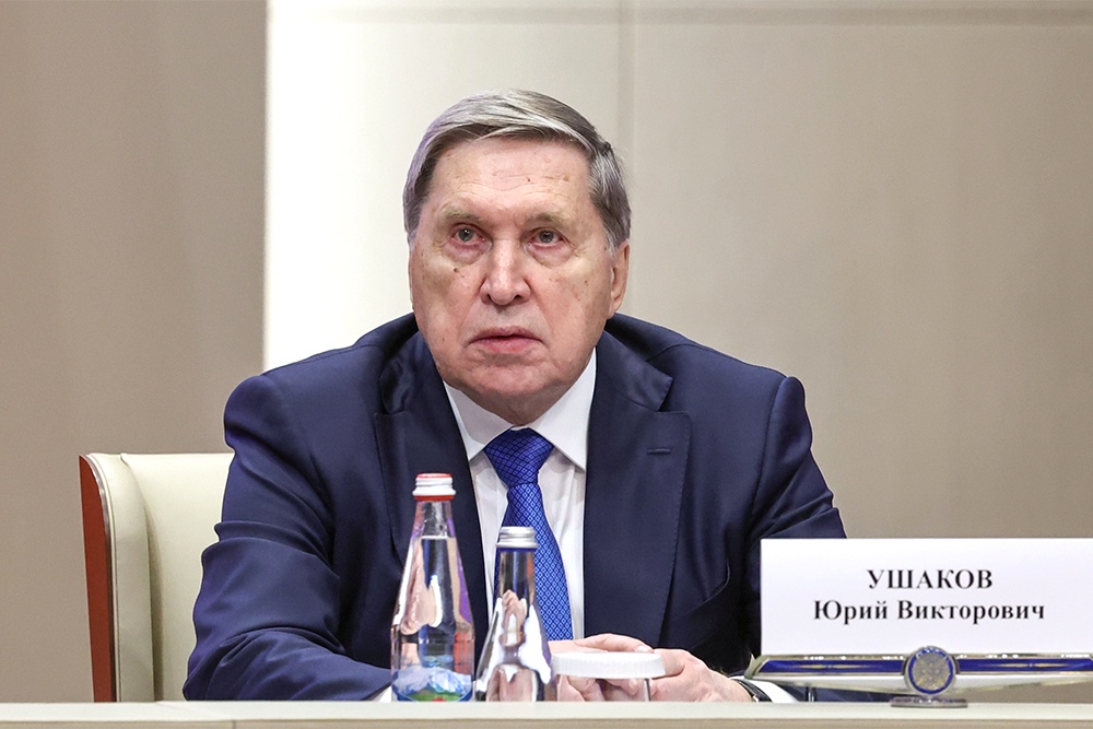 Юрий Ушаков о Параде: Пройдут пешие "коробки" военных, пролетят самолеты, будет выступление президента.