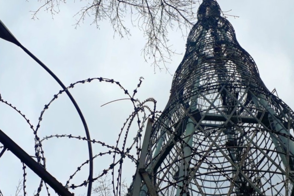 Удастся ли сохранить оригинальную Шуховскую башню - вот главный вопрос, который стоит сейчас. Удастся ли сохранить оригинальную Шуховскую башню - вот главный вопрос, который стоит сейчас.