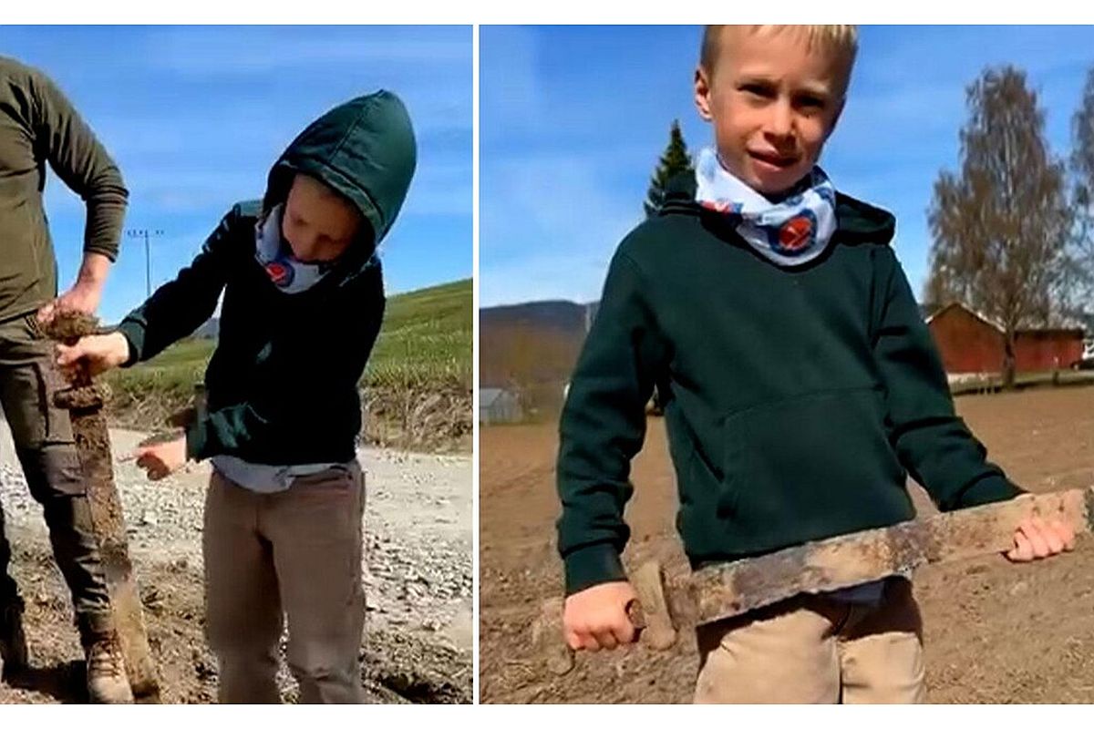 6-летний Хенрик Рефснес Мертведт и древний меч, который он нашел на поле. 6-летний Хенрик Рефснес Мертведт и древний меч, который он нашел на поле.