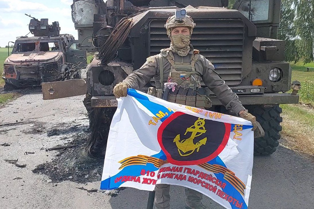 Подполковник морской пехоты Истина: Подчиненные мне замполиты всегда с бойцами на передовой.