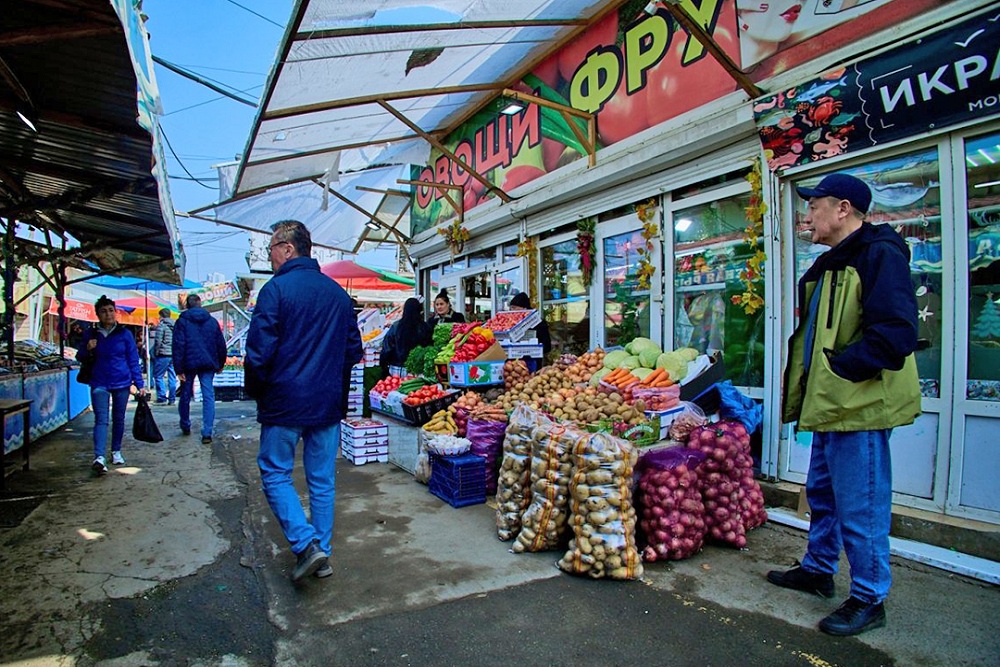 Фермерские рынки играют важную роль в жизни города, способствуя развитию сельского хозяйства и гастрономической культуры. Фермерские рынки играют важную роль в жизни города, способствуя развитию сельского хозяйства и гастрономической культуры.