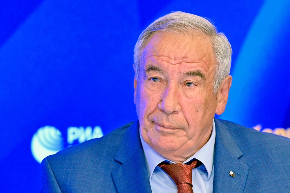 Шамиль Тарпищев. Шамиль Тарпищев.