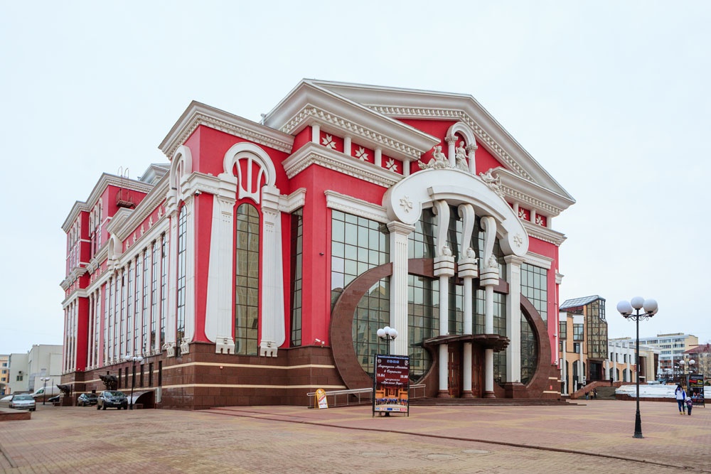 Пленарная сессия форума "Мастор" пройдет в Республиканском театре оперы и балета им. Яушева.