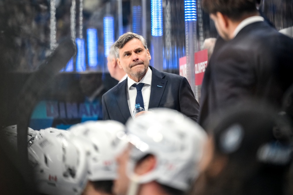 Дмитрий Квартальнов.