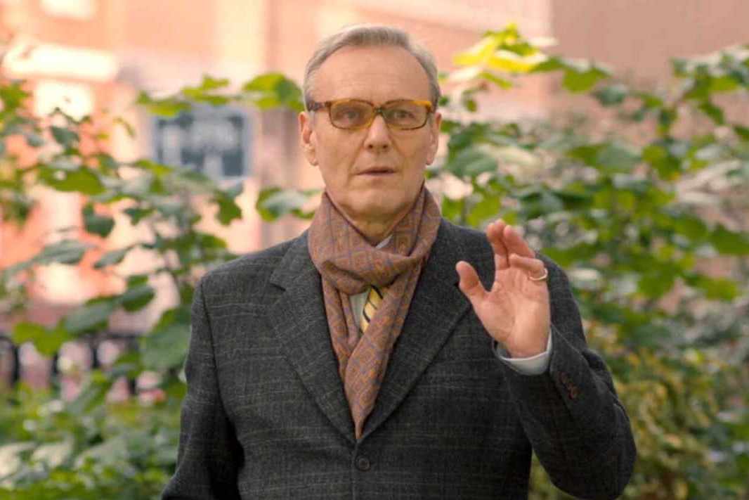 Энтони Хэд в сериале "Развод по-английски". 