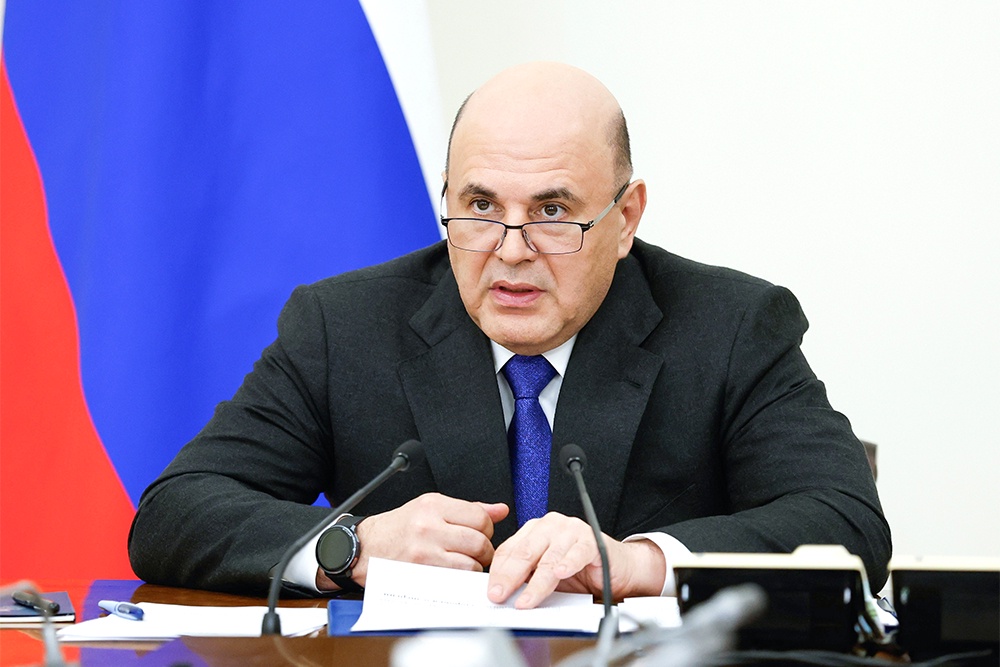 Михаил Мишустин отметил, что в социальную службу внедряются новые практики.