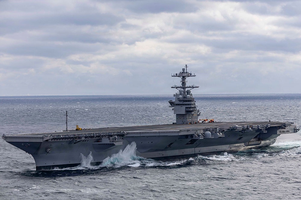 Авианосец USS John F. Kennedy Авианосец USS John F. Kennedy