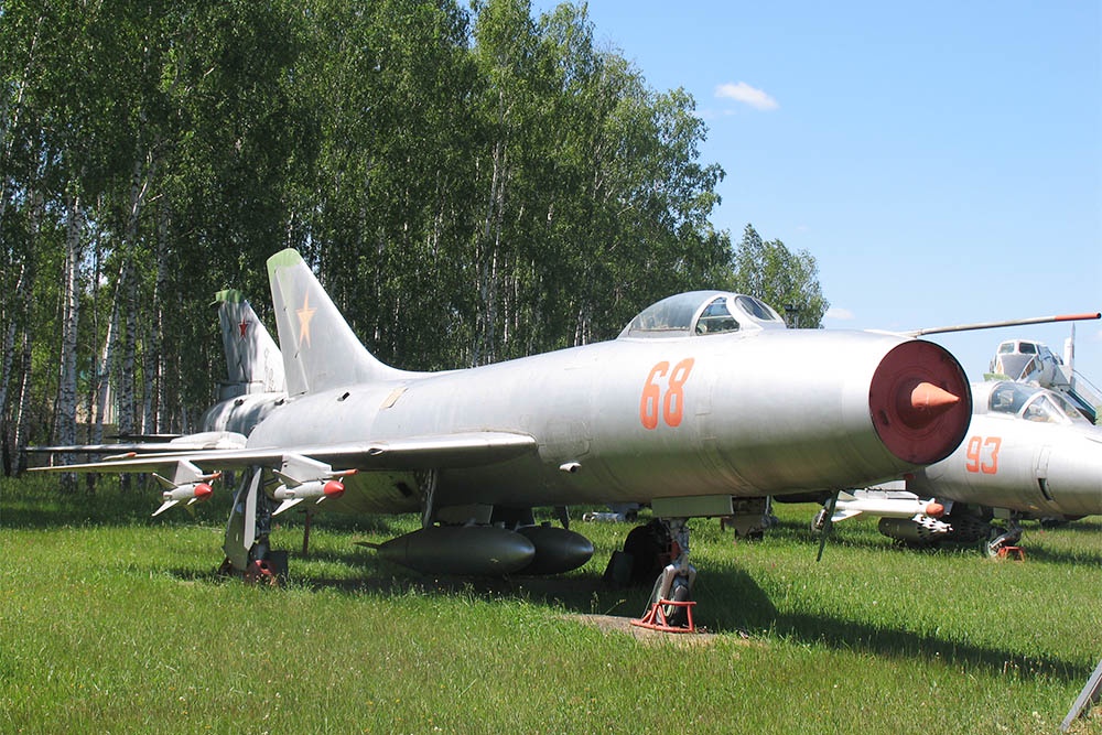 Истребитель Су-9. Истребитель Су-9.