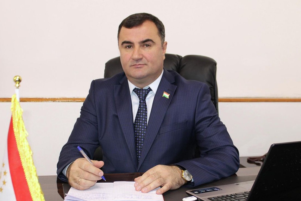 Алишер Мирзонабот