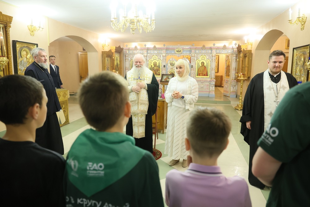 Епископ Биробиджанский и Кульдурский Лука совершил Таинство крещения детей участников СВО. Епископ Биробиджанский и Кульдурский Лука совершил Таинство крещения детей участников СВО.