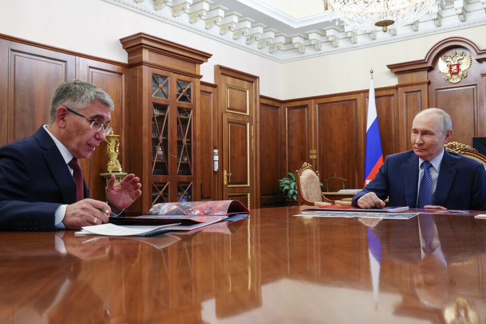 Дмитрий Миляев рассказал президенту о мерах по поддержке рождаемости в регионе. Дмитрий Миляев рассказал президенту о мерах по поддержке рождаемости в регионе.
