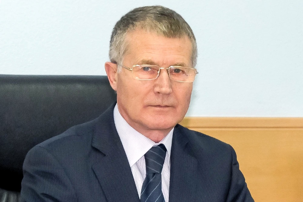 Владимир Домнин - заслуженный конструктор России, кандидат технических наук, лауреат премии правительства РФ в области науки и техники. 