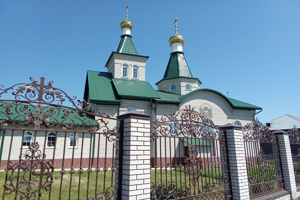 Освятили новую церковь в Лазареву субботу, 16 апреля, накануне Страстной седмицы Освятили новую церковь в Лазареву субботу, 16 апреля, накануне Страстной седмицы