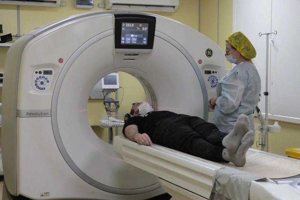 С 1 сентября пациенты смогут сделать КТ и МРТ без назначения врача. С 1 сентября пациенты смогут сделать КТ и МРТ без назначения врача.