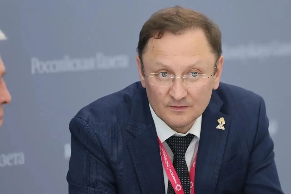 Главный конструктор завода Алексей Поздеев Главный конструктор завода Алексей Поздеев