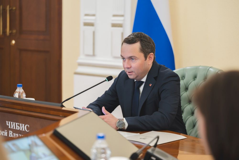 Андрей Чибис: Мы рассчитываем, что строительство начнется в ближайшие несколько месяцев. Андрей Чибис: Мы рассчитываем, что строительство начнется в ближайшие несколько месяцев.