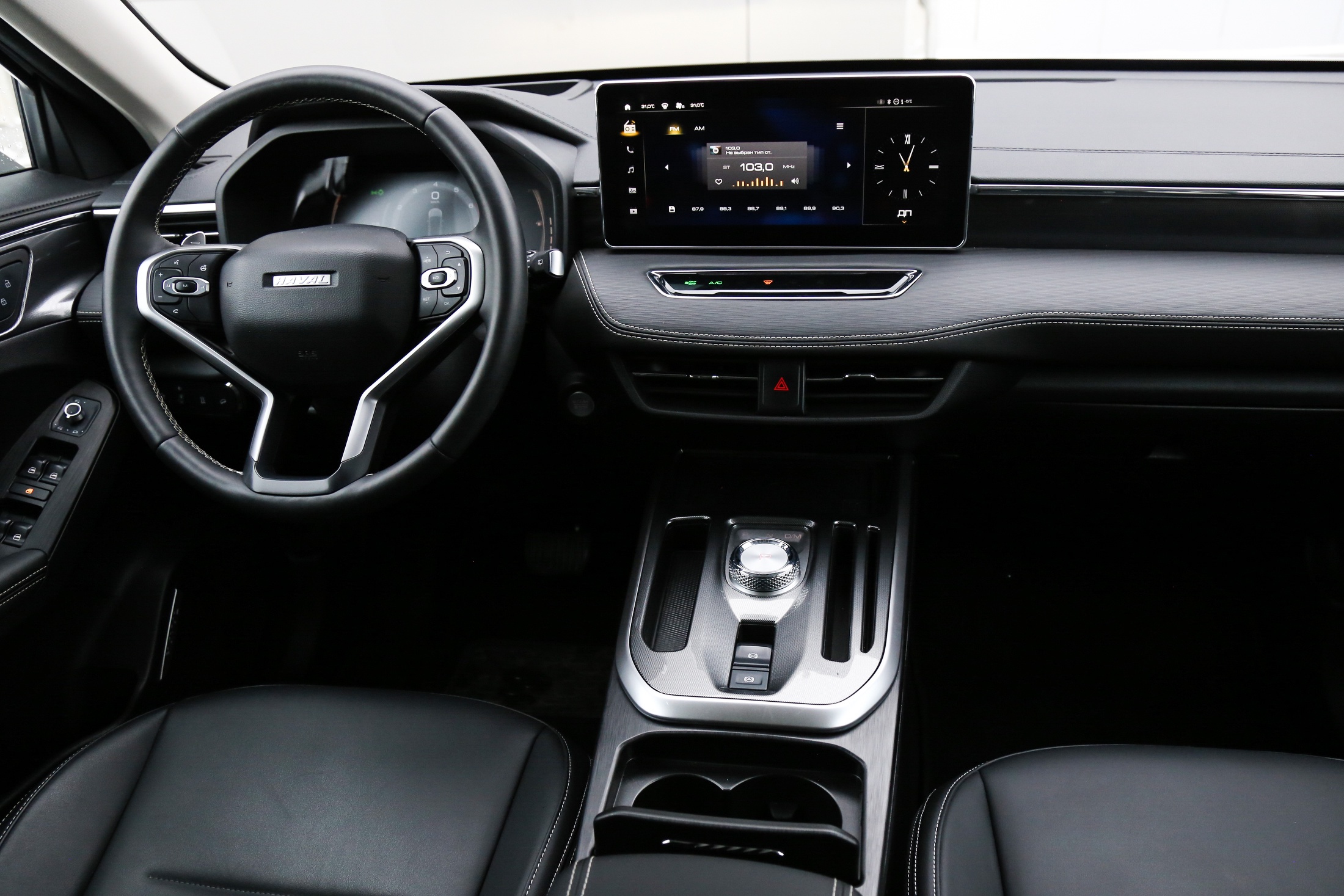 Haval Jolion. Haval Jolion.