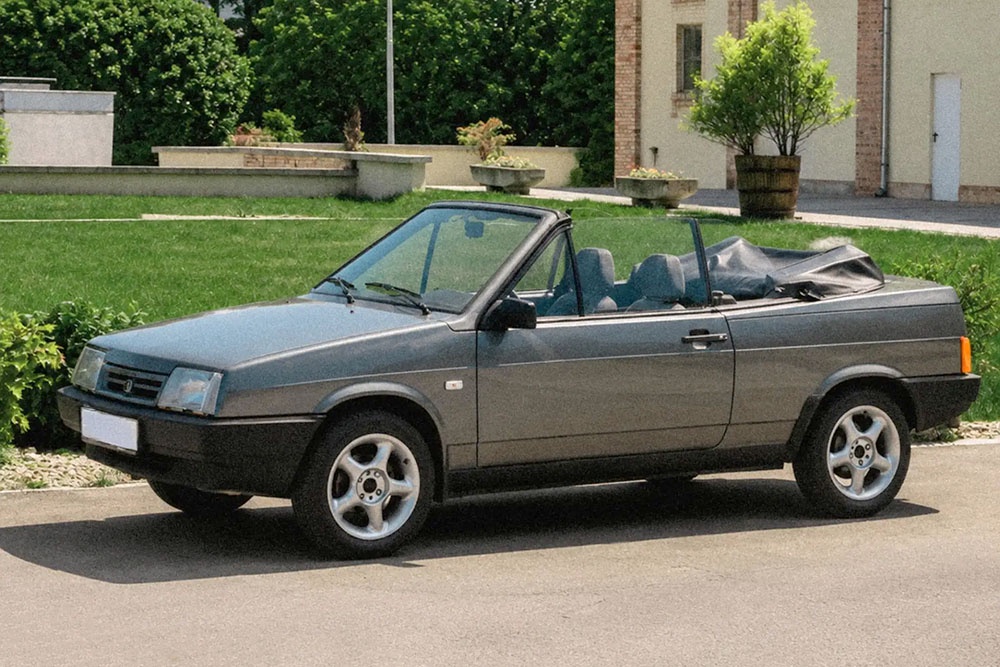 Первый серийный кабриолет АвтоВаз - Lada Natasha. Первый серийный кабриолет АвтоВаз - Lada Natasha.