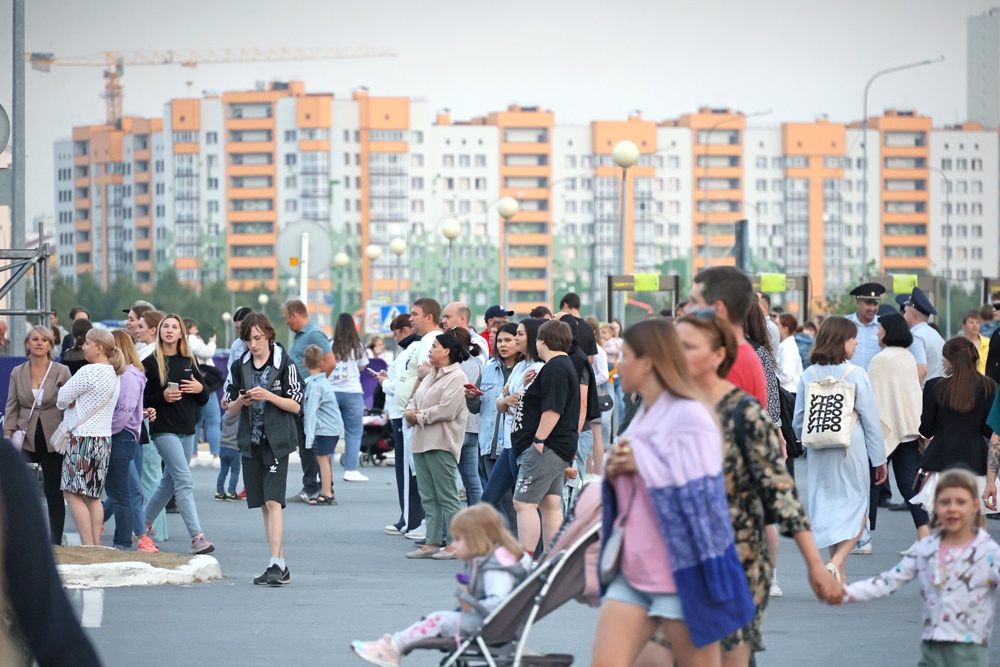 В Югре растет население и уровень жизни, поэтому комфортное современное жилье востребовано. В Югре растет население и уровень жизни, поэтому комфортное современное жилье востребовано.