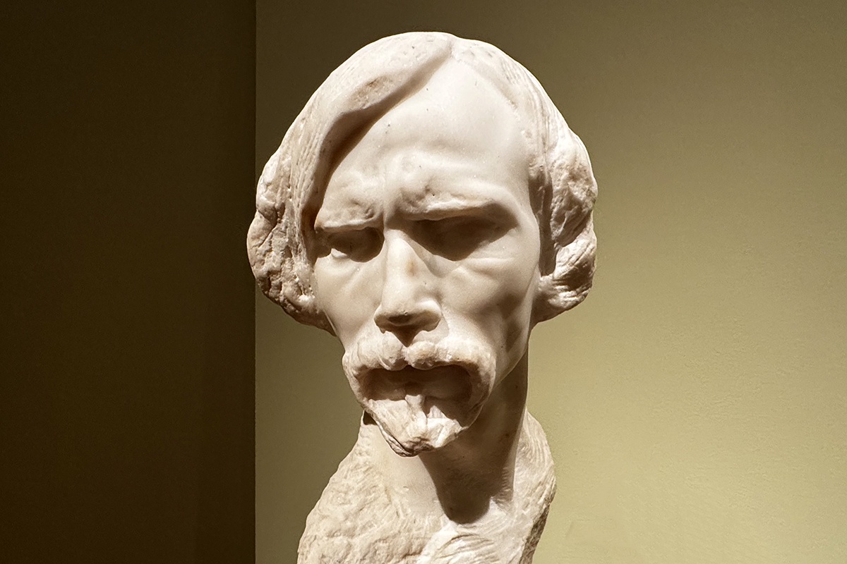 С. Эрьзя. Автопортрет.1915. Мрамор С. Эрьзя. Автопортрет.1915. Мрамор