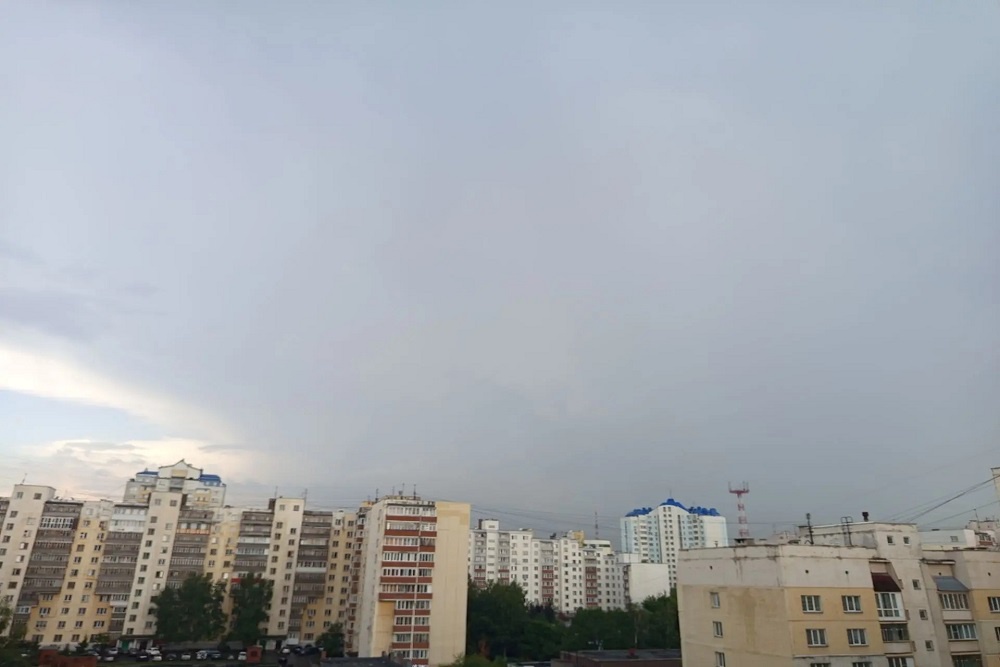 По данным ФГБУ "Западно-Сибирское УГМС", сегодня во второй половине дня в Новосибирске ожидается местами кратковременный дождь, гроза, град По данным ФГБУ "Западно-Сибирское УГМС", сегодня во второй половине дня в Новосибирске ожидается местами кратковременный дождь, гроза, град