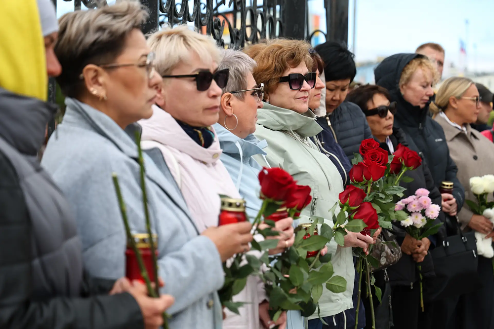 На Чукотке прошли акции памяти погибших на Донбассе. На Чукотке прошли акции памяти погибших на Донбассе.