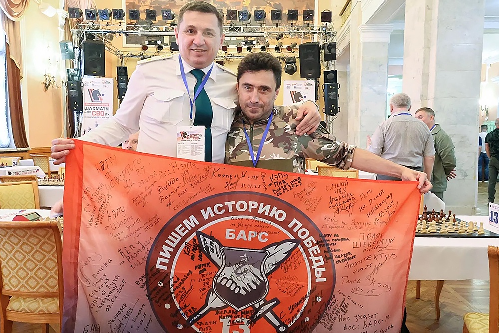 Однополчане из отряда "Барс" встретились на турнире в Нижнем Тагиле.