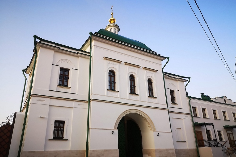 Только в 2015 году здания Николо-Берлюковского монастыря были полностью переданы Русской православной церкви. Только в 2015 году здания Николо-Берлюковского монастыря были полностью переданы Русской православной церкви.
