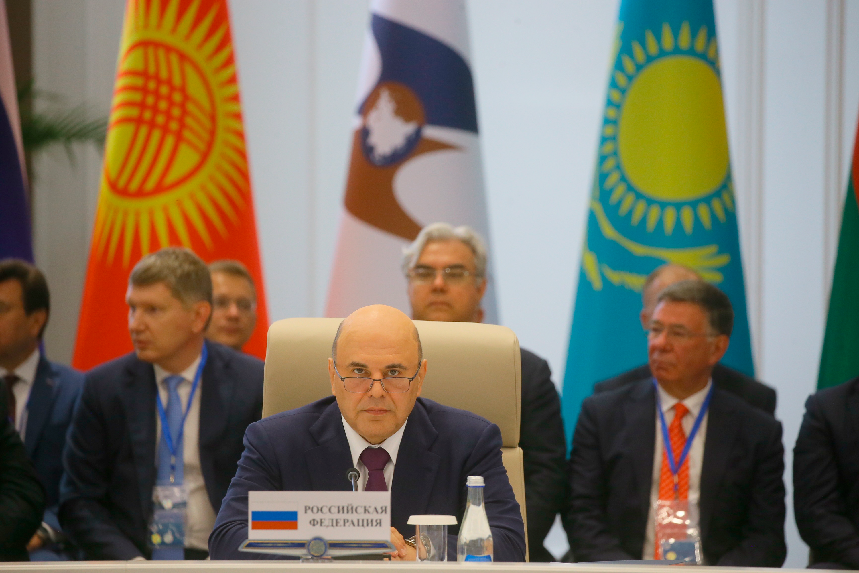Михаил Мишустин: Новое соглашение об электронной торговле в ЕАЭС призвано защитить интересы как продавцов, так и покупателей.