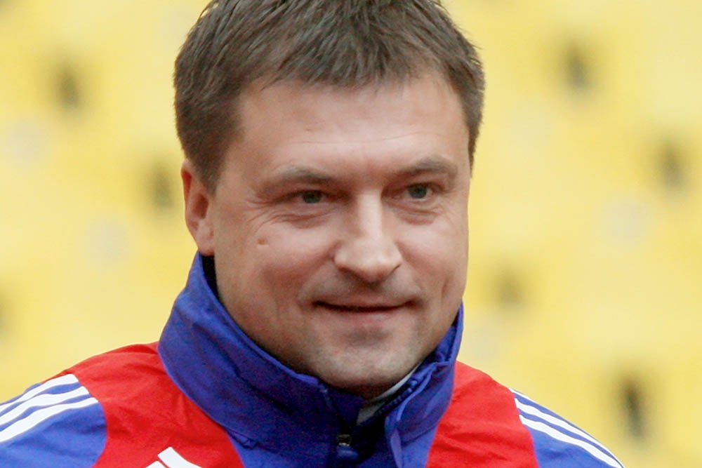 Тренер Игорь Корнеев.