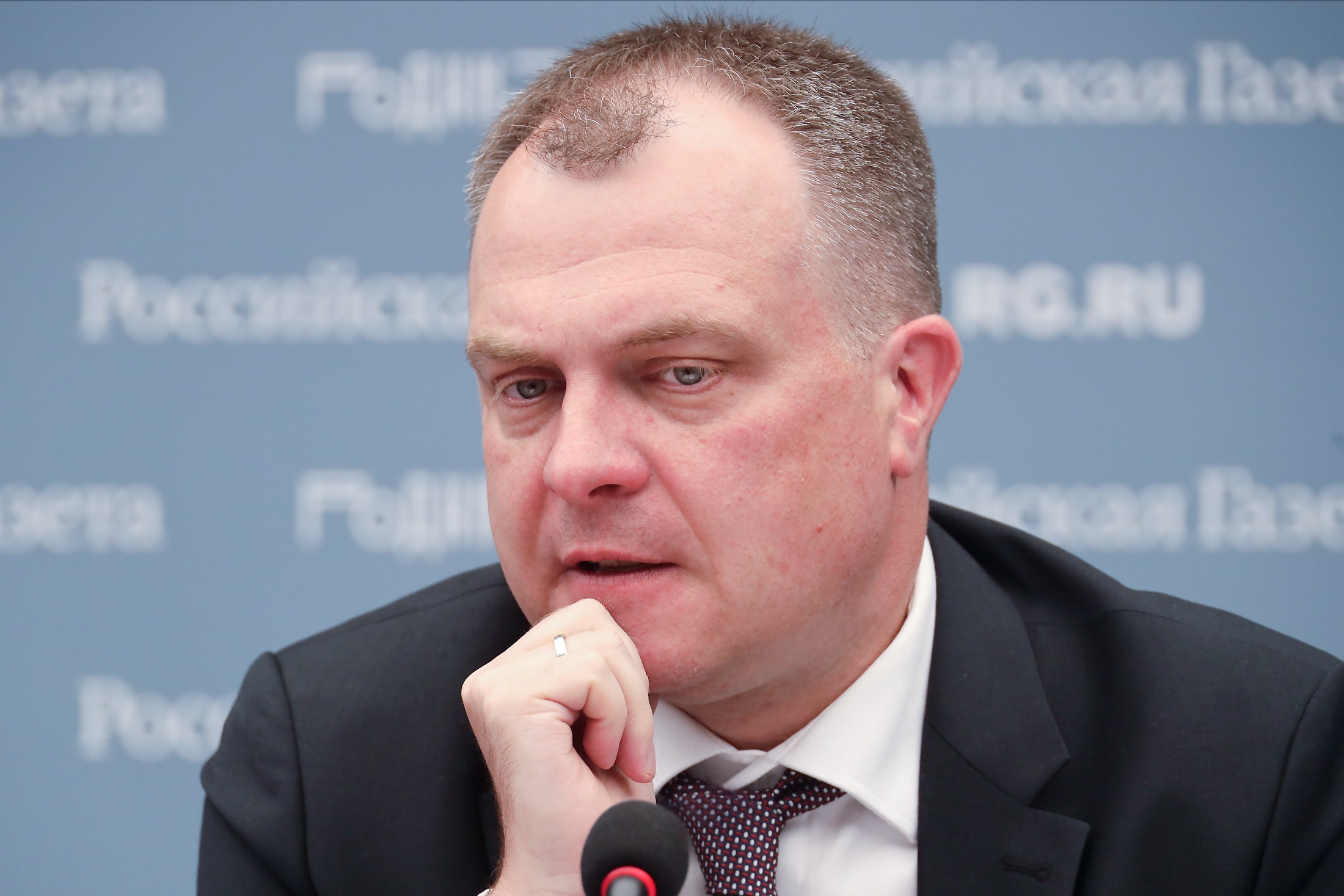 Руководитель Росстандарта Антон Шалаев: в этом году у агентства в работе порядка 4 тыс. стандартов. Руководитель Росстандарта Антон Шалаев: в этом году у агентства в работе порядка 4 тыс. стандартов.