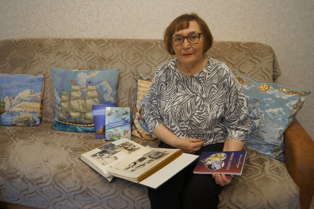 В творческом багаже Натальи Тютниковой 16 книг и несколько литературных наград.