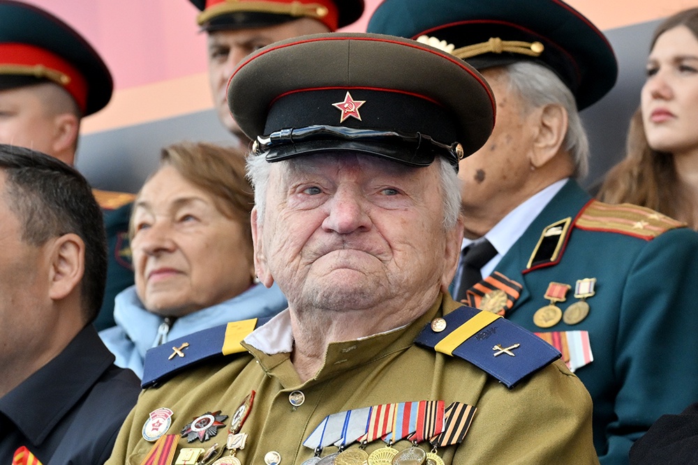 Ветеран Великой Отечественной войны Евгений Знаменский