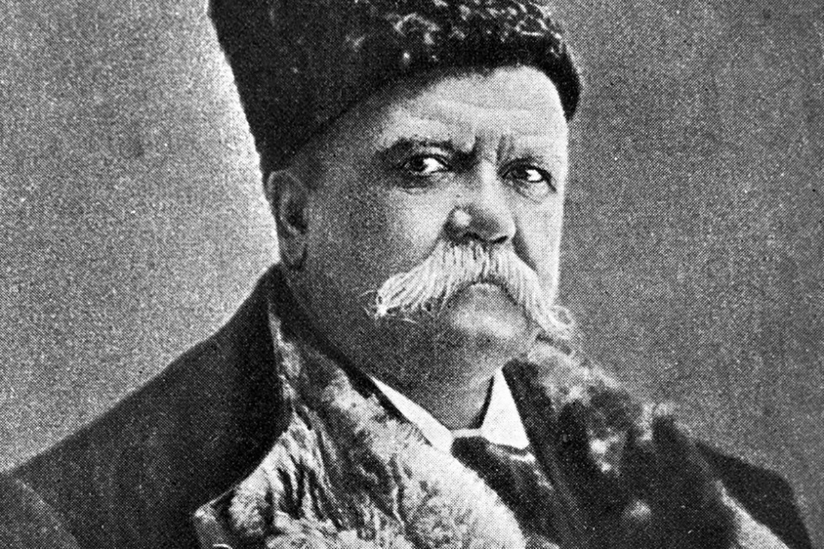 Владимир Гиляровский жил в Вологде в детстве и отрочестве - с 1860 года, когда семья переехала в город, до середины 1870‑х, когда он покинул гимназию.