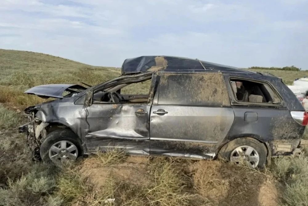 Два человека погибли, трое детей пострадали в ДТП под Астраханью