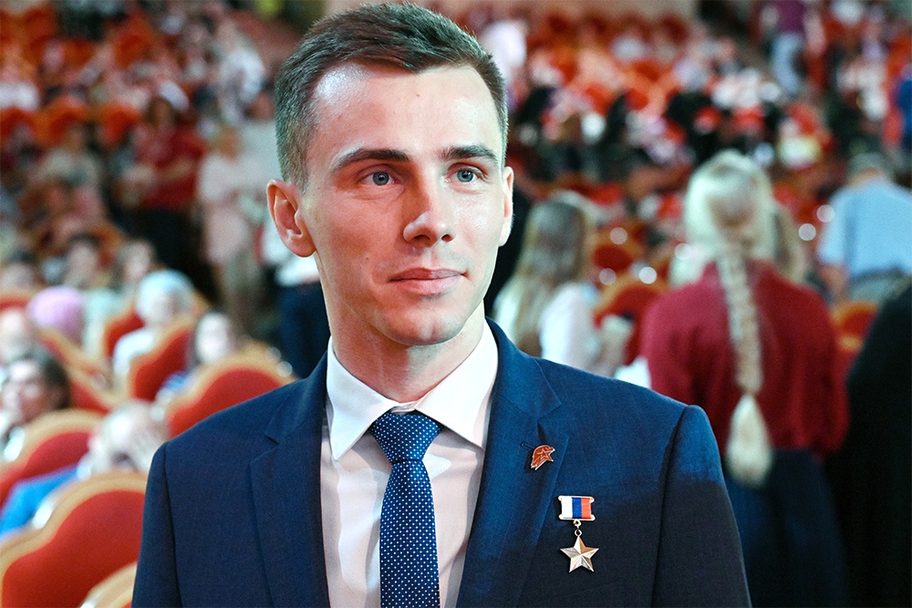 Герой России Владислав Головин убежден, что с молодежью нужно вести искренний диалог. Герой России Владислав Головин убежден, что с молодежью нужно вести искренний диалог.