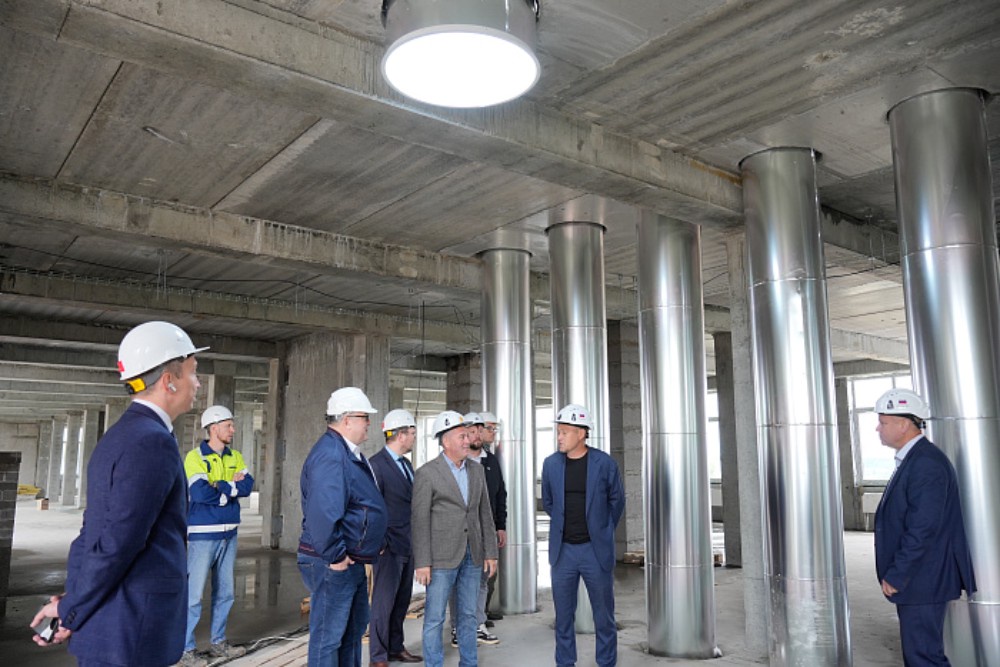В Нолинске строят новую школу.