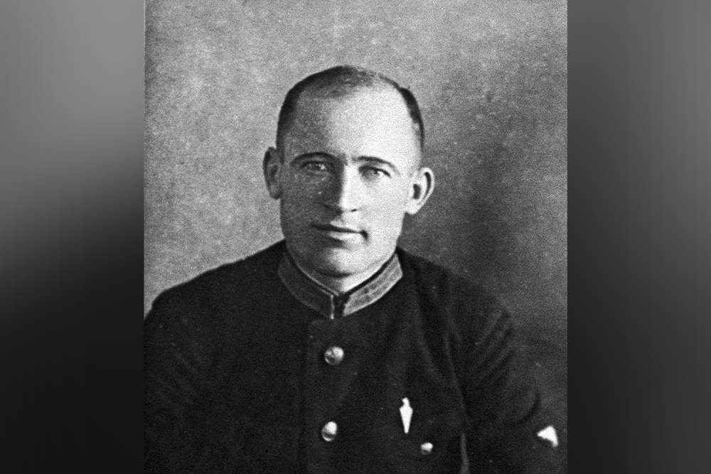 Герой Великой Отечественной войны, летчик Александр Мамкин. Герой Великой Отечественной войны, летчик Александр Мамкин.