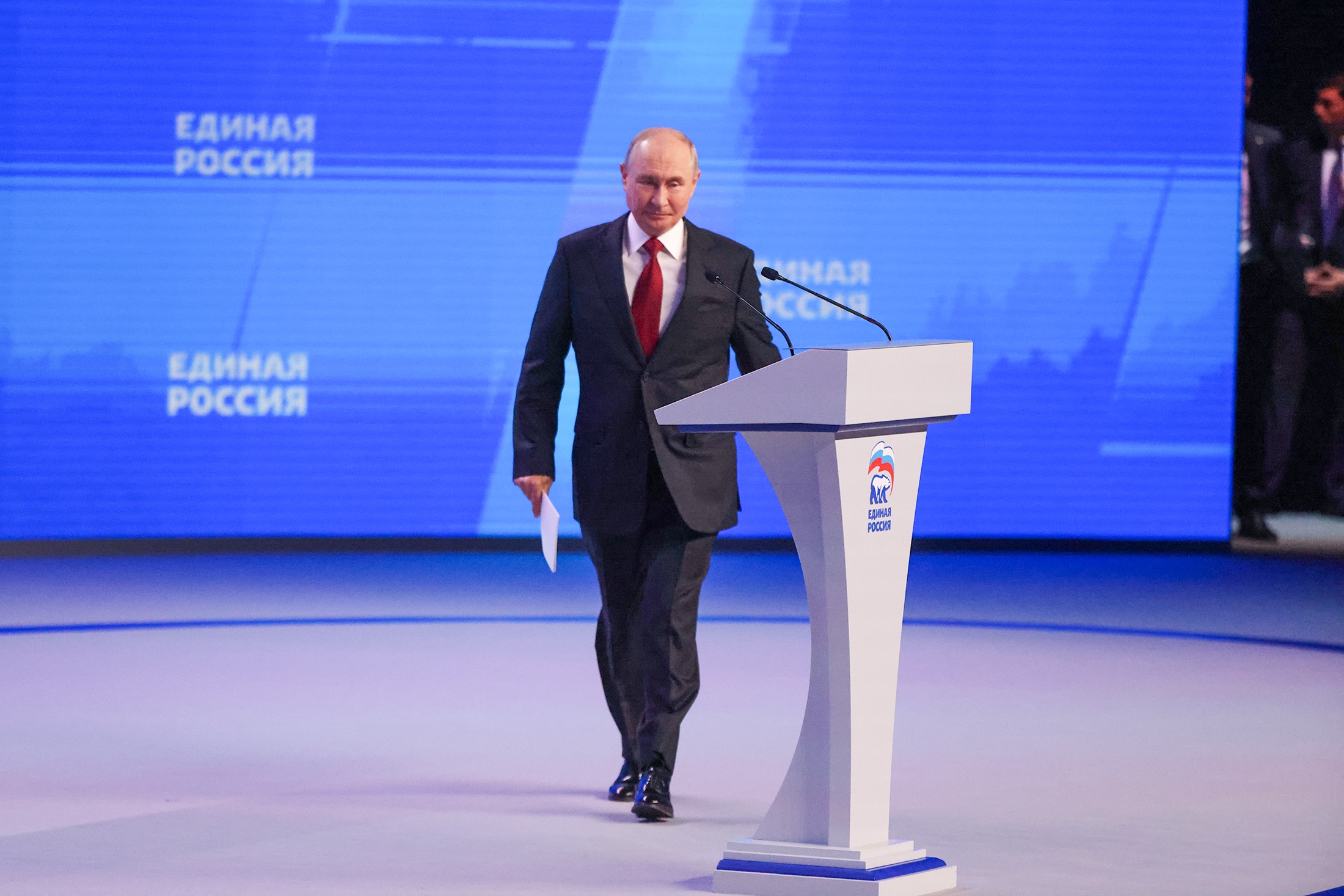 Президент призвал кандидатов слышать и уважать каждое мнение, быть честными с людьми, всегда идти навстречу.