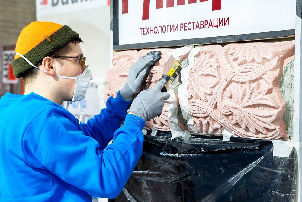 На выставке пройдет более 220 активностей - от лекций до мастер-классов по реставрации.