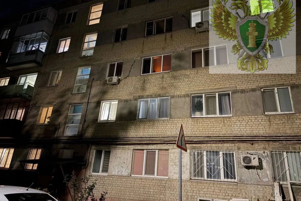 Ребенок выпал с пятиэтажного дома в Заводском районе города