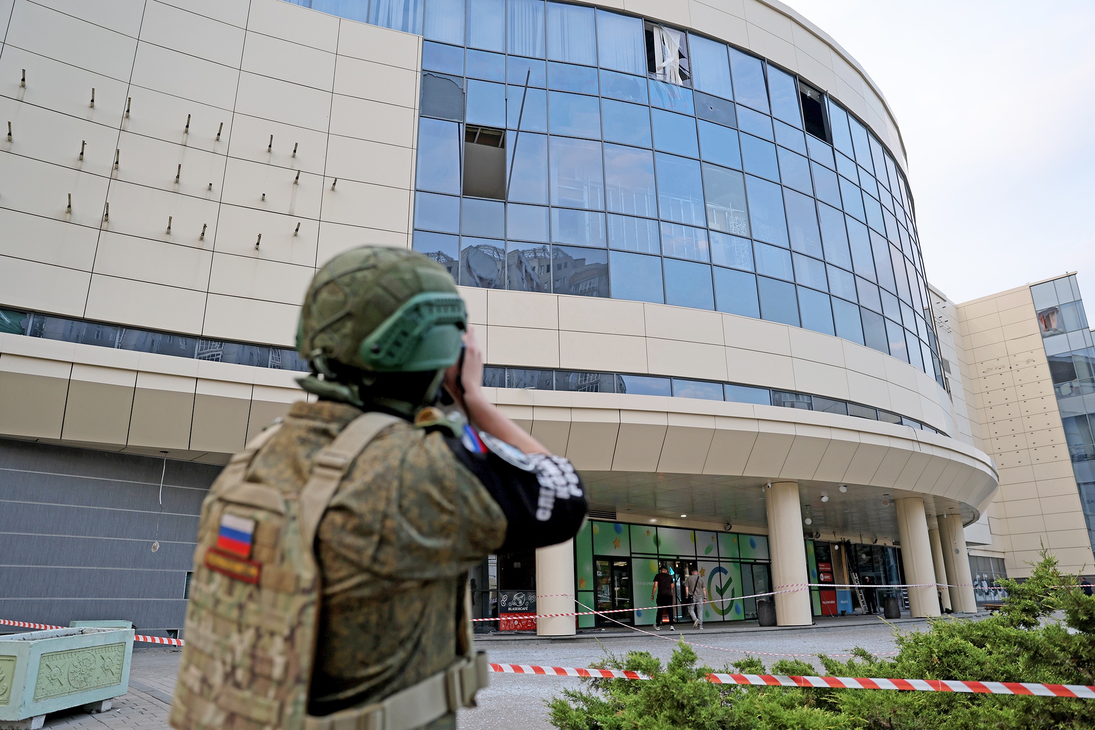  ТРЦ Донецк Сити, поврежденный в результате обстрела