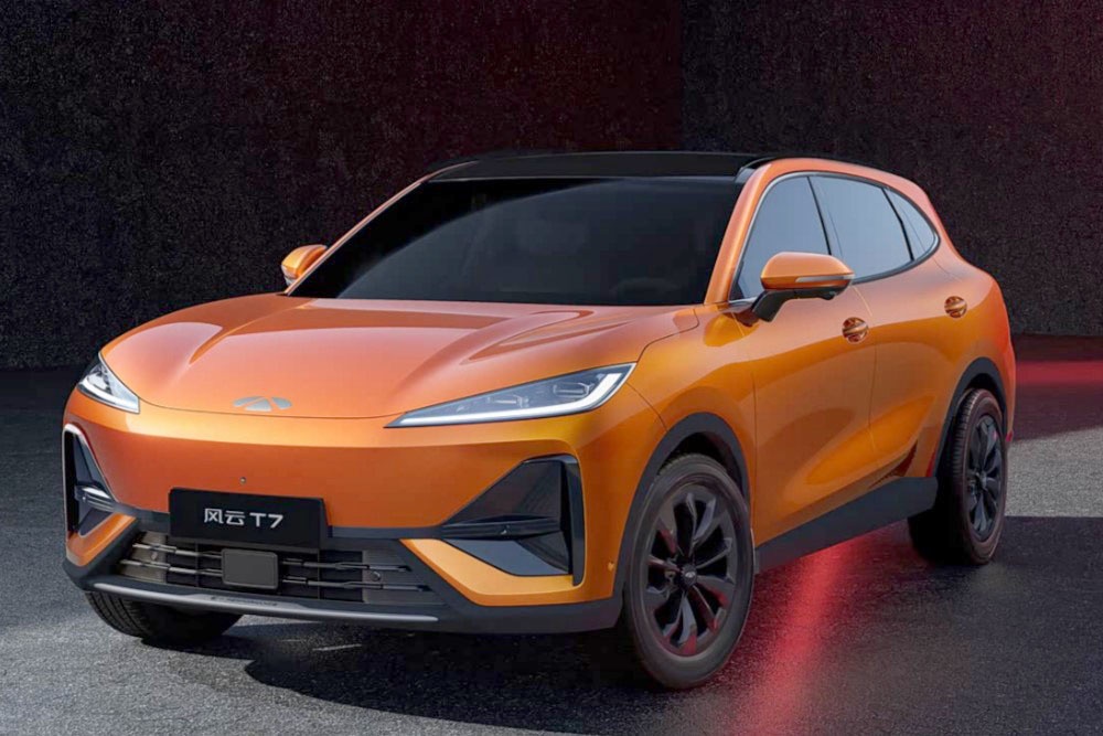 Концерн Chery представил в Китае новый кроссовер Fulwin T7.