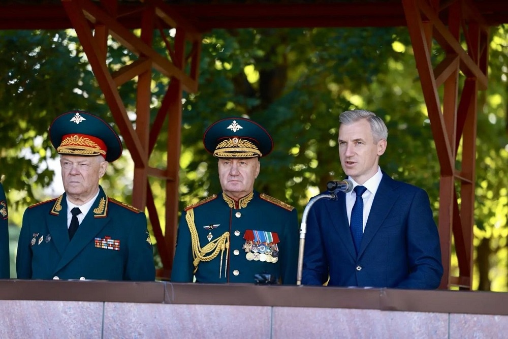 В Смоленске приняли присягу курсанты академии ПВО