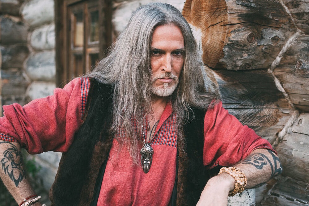 Кадр из сериала "Жена олигарха" (2021). Кадр из сериала "Жена олигарха" (2021).