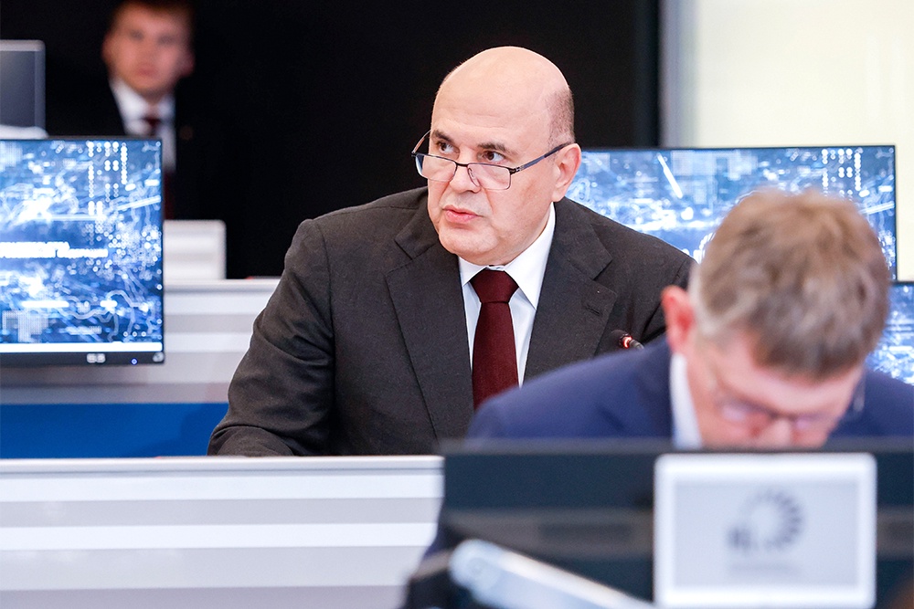 Михаил Мишустин: В условиях санкций необходимо опираться на собственные разработки во всех значимых областях.