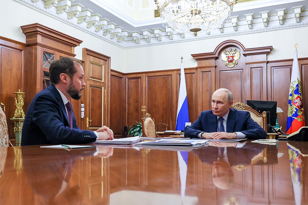 Виталий Королев попросил президента поддержать проекты по газификации региона. Виталий Королев попросил президента поддержать проекты по газификации региона.